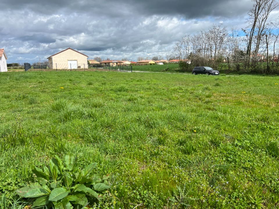 Terrain - Terrain à bâtir Saint-Bénigne (01190) à Saint-Bénigne (11), prix 59 000 €