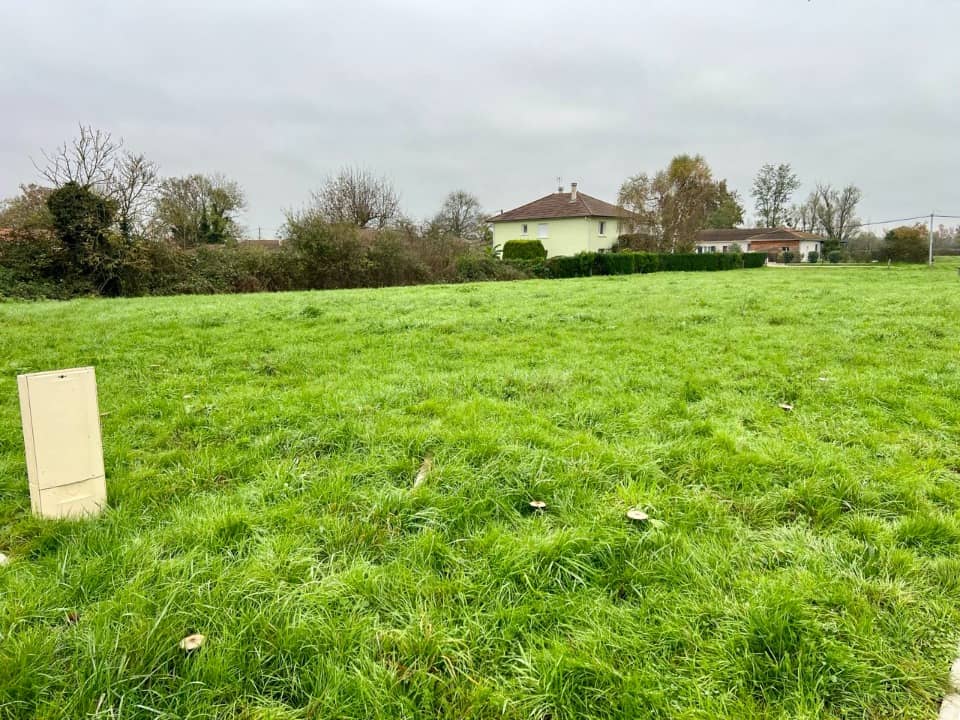 Terrain - Terrain à bâtir Cras-sur-Reyssouze (01340) à Cras-sur-Reyssouze (15), prix 76 000 €