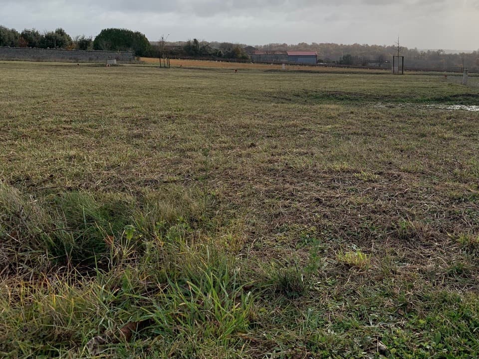 Maison neuve - Terrain à bâtir Neuvicq-le-Château (17490) à Neuvicq-le-Château (17), prix 117 800 €