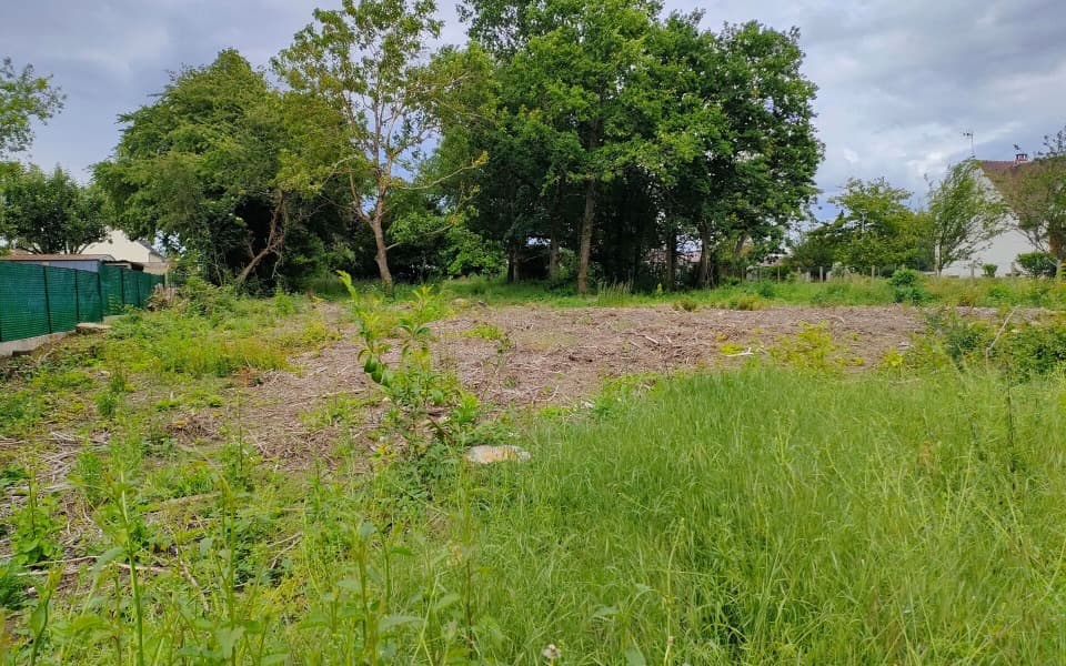 Terrain - Terrain à bâtir () à Cambronne-lès-Clermont (60), prix 83 500 €
