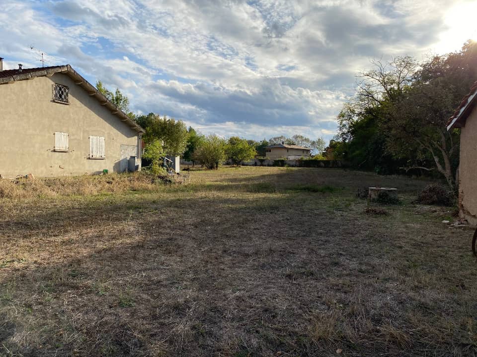 Terrain - Terrain à bâtir () à Brens, prix 65 000 €