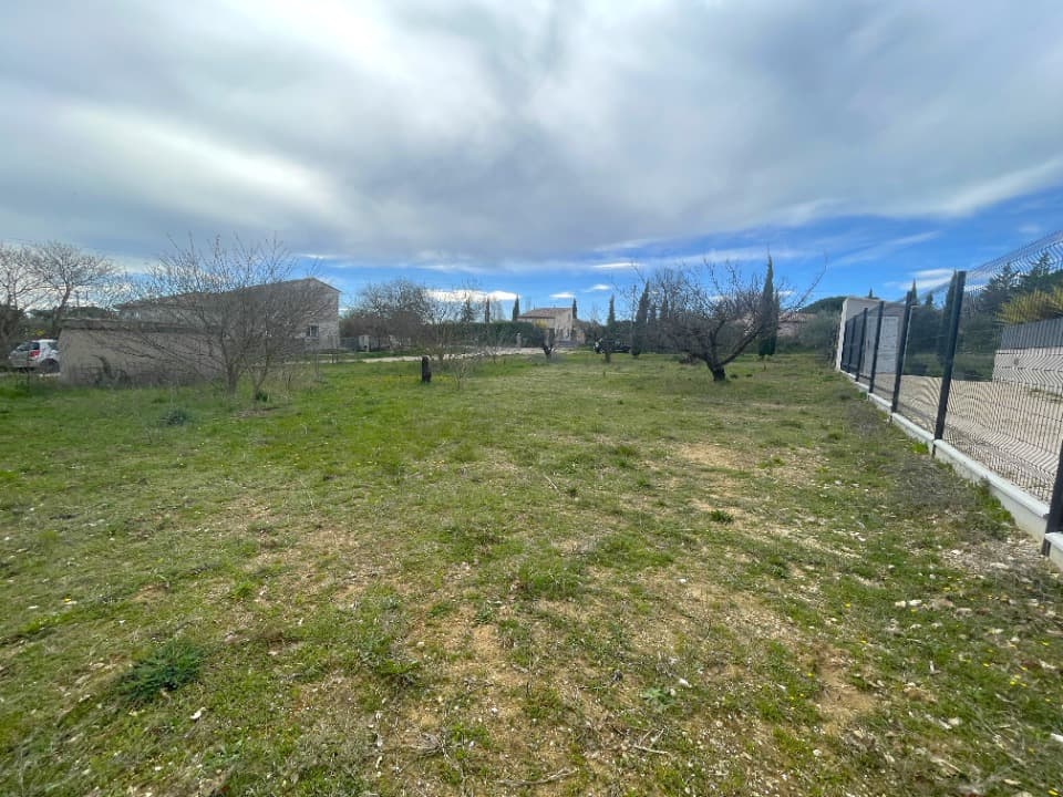 Terrain - Terrain à bâtir () à Saint-Laurent-la-Vernède (30), prix 128 000 €