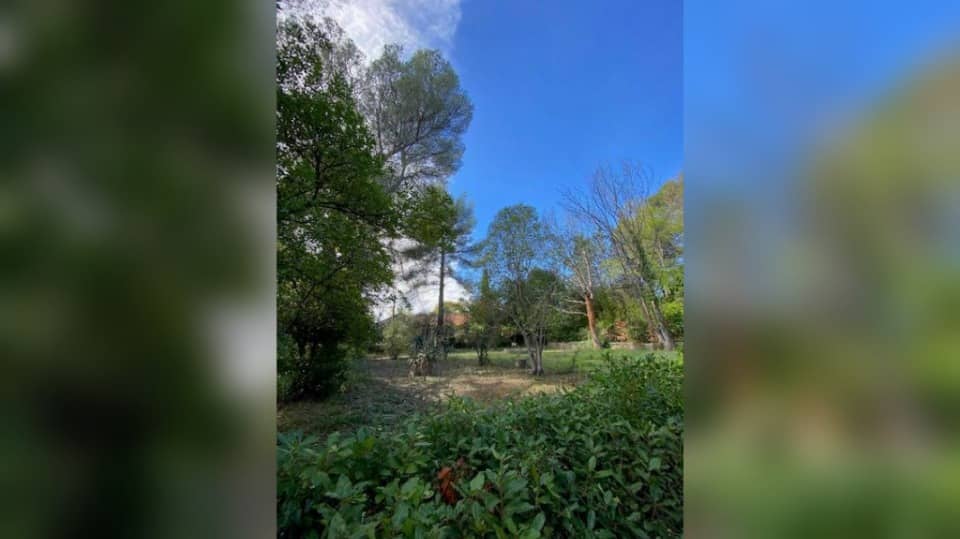 Terrain - Terrain à bâtir () à Nîmes (30), prix 179 900 €