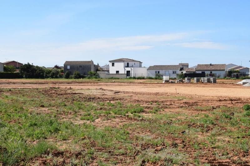 Terrain - Terrain à bâtir () à Vauvert (30), prix 119 000 €