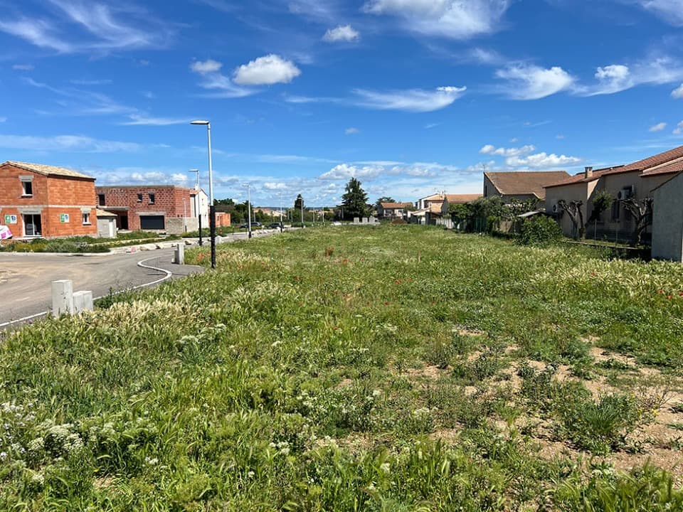 Terrain - Terrain à bâtir () à Manduel (30), prix 105 000 €