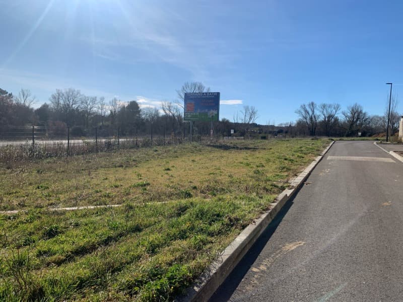 Terrain - Terrain à bâtir () à Saint-Mamert-du-Gard (30), prix 125 100 €