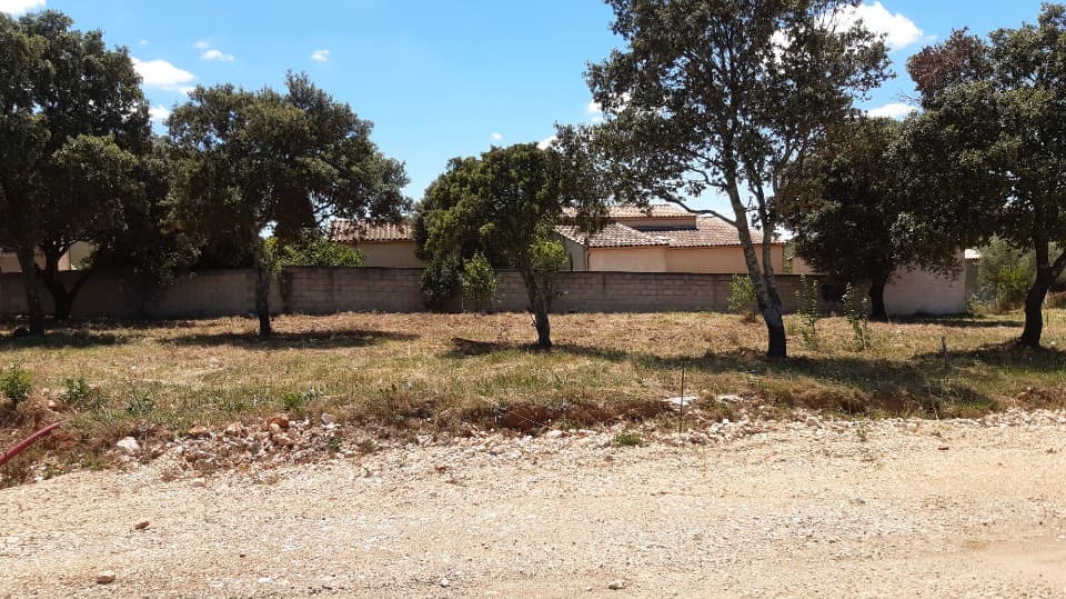 Terrain - Terrain à bâtir () à Poulx (30), prix 115 000 €