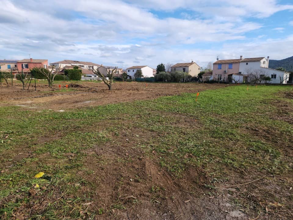 Terrain - Terrain à bâtir  () à La Crau (83), prix 265 000 €