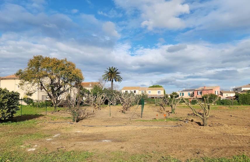 Terrain - Terrain à bâtir La Crau (83260) à La Crau (83), prix 300 000 €
