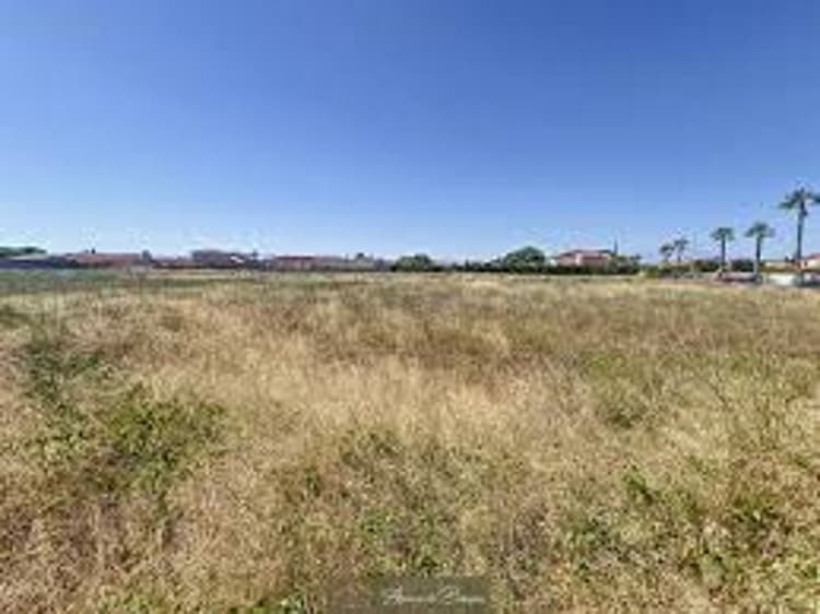 Terrain - Terrain à bâtir  () à Pia (66), prix 99 000 €