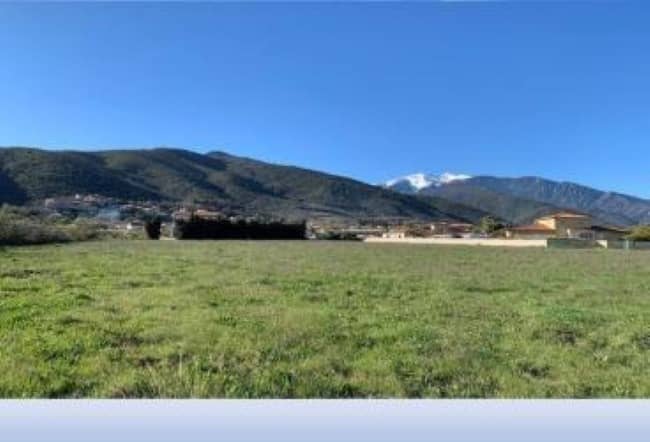 Terrain - Terrain à bâtir  () à Tresserre (66), prix 159 900 €