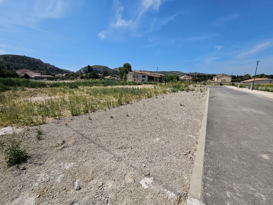Terrain - Terrain à bâtir Les Pennes-Mirabeau (13170) à Les Pennes-Mirabeau (13), prix 224 900 €