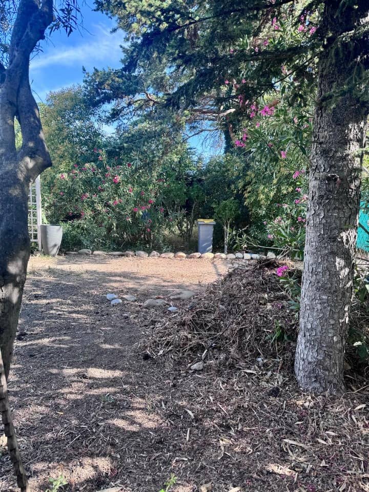 Terrain - Terrain à bâtir Salon-de-Provence (13300) à Salon-de-Provence (13), prix 140 000 €