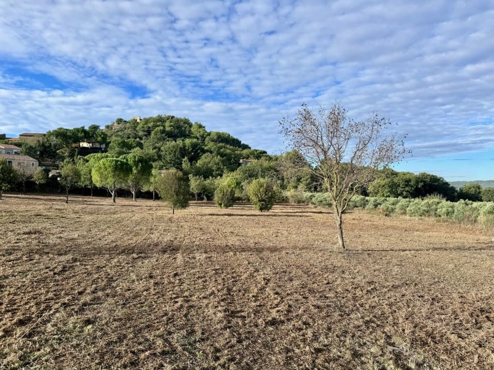 Terrain - Terrain à bâtir () à Rognes (13), prix 239 900 €