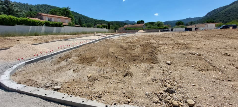 Terrain - Terrain à bâtir () à Auriol (13), prix 230 000 €