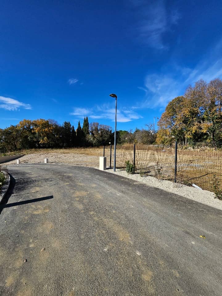 Terrain - Terrain à bâtir () à Cadenet, prix 199 900 €