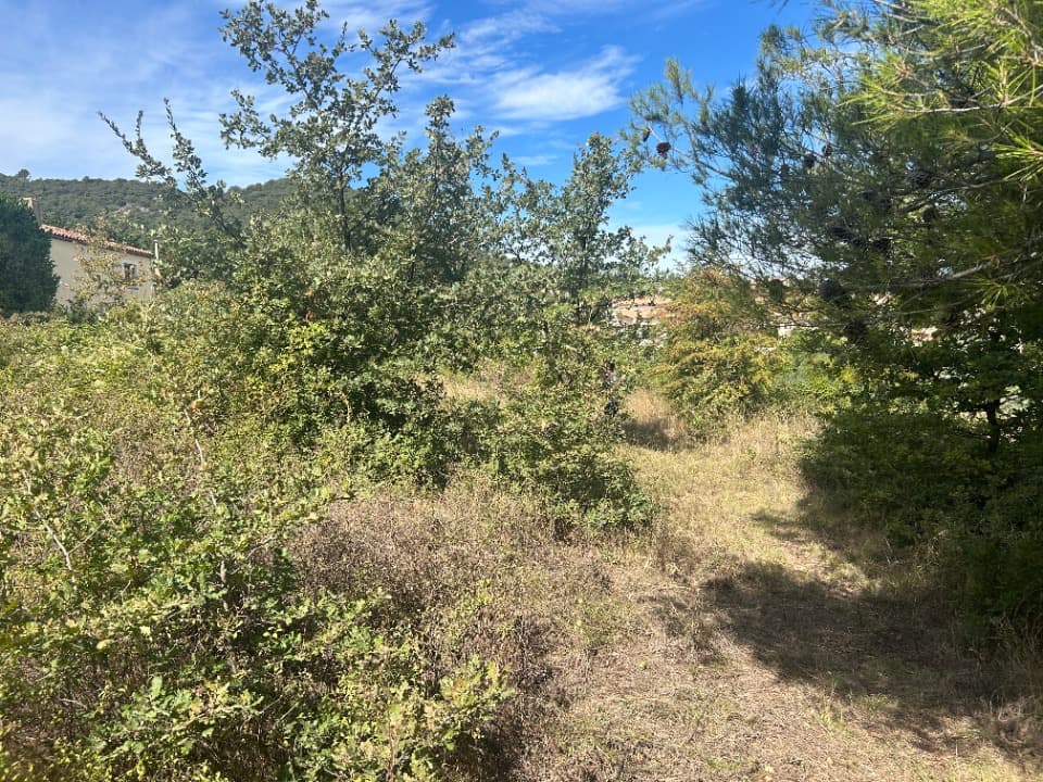 Terrain - Terrain à bâtir () à Saint-Savournin (13), prix 245 000 €