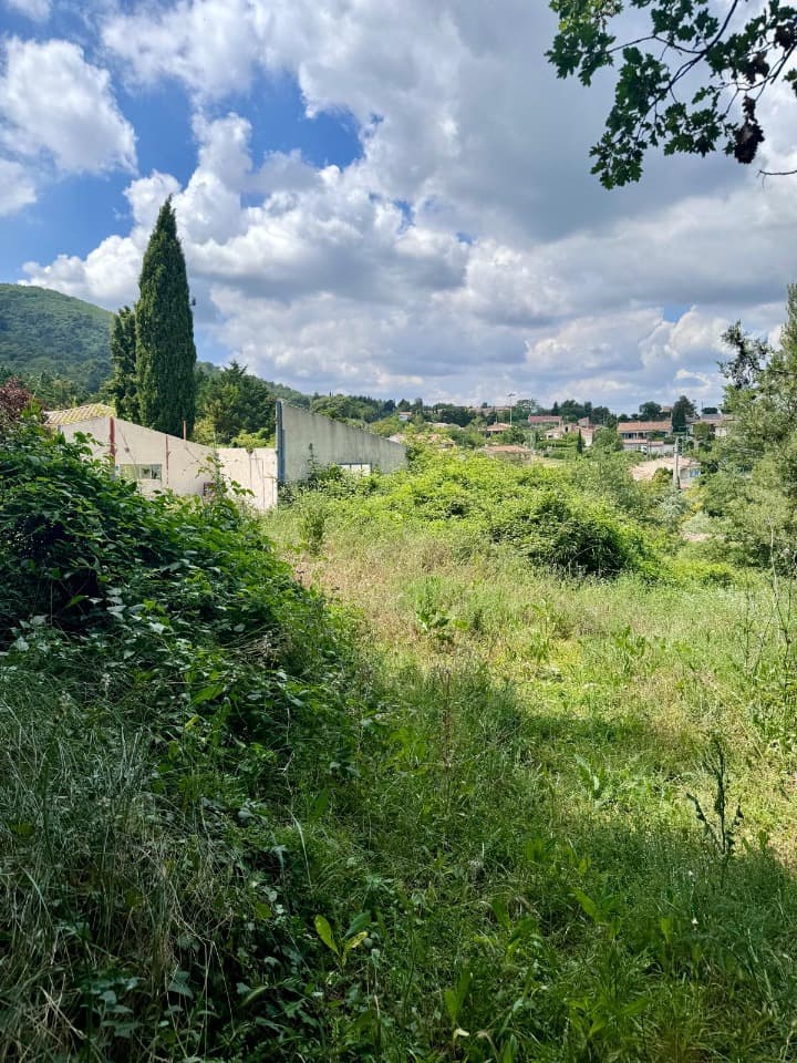 Terrain - Terrain à bâtir () à Saint-Savournin (13), prix 240 000 €