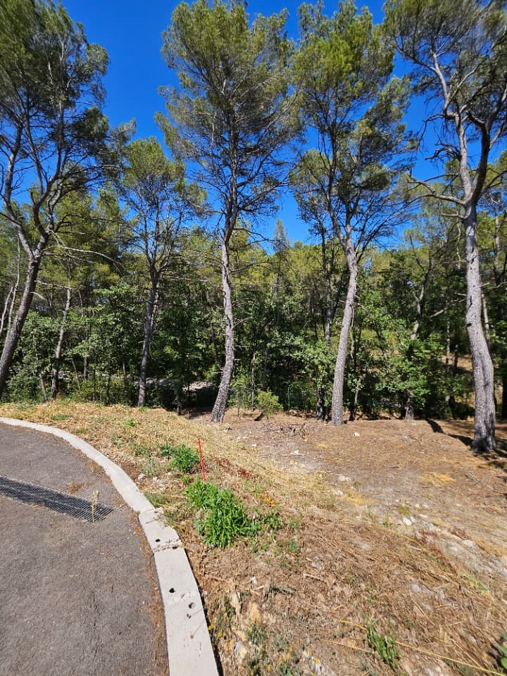 Terrain - Terrain à bâtir () à Gréasque (13), prix 205 000 €