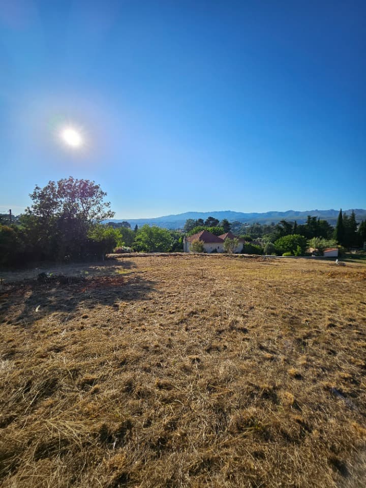 Terrain - Terrain à bâtir () à Allauch (13), prix 325 000 €