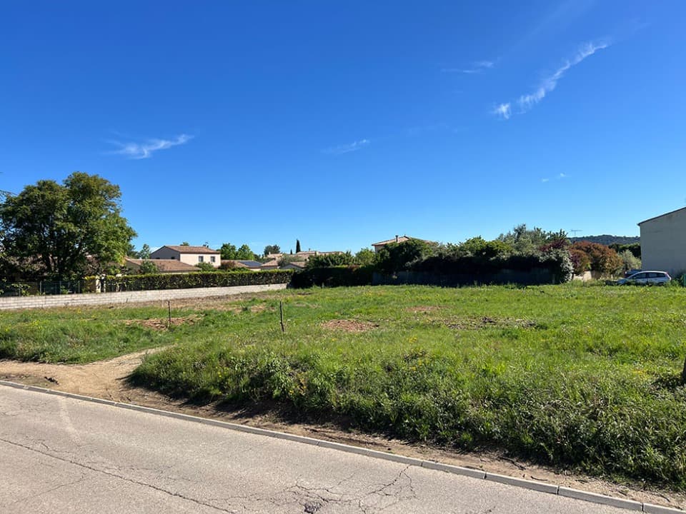 Terrain - Terrain à bâtir () à Calvisson (30), prix 180 000 €