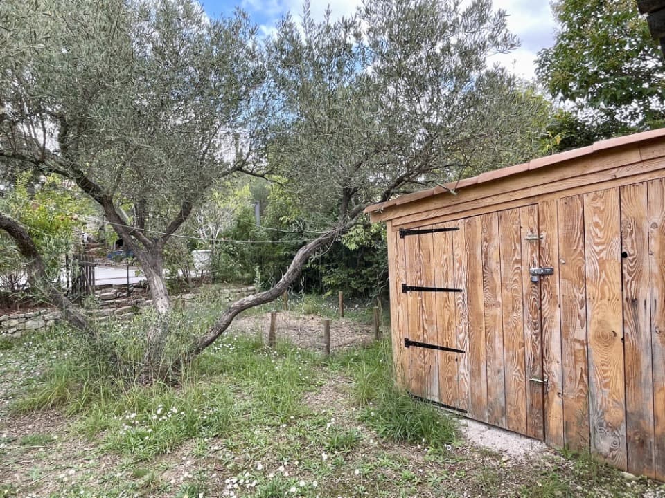 Terrain - Terrain à bâtir () à Saint-Bauzille-de-Montmel (34), prix 215 000 €