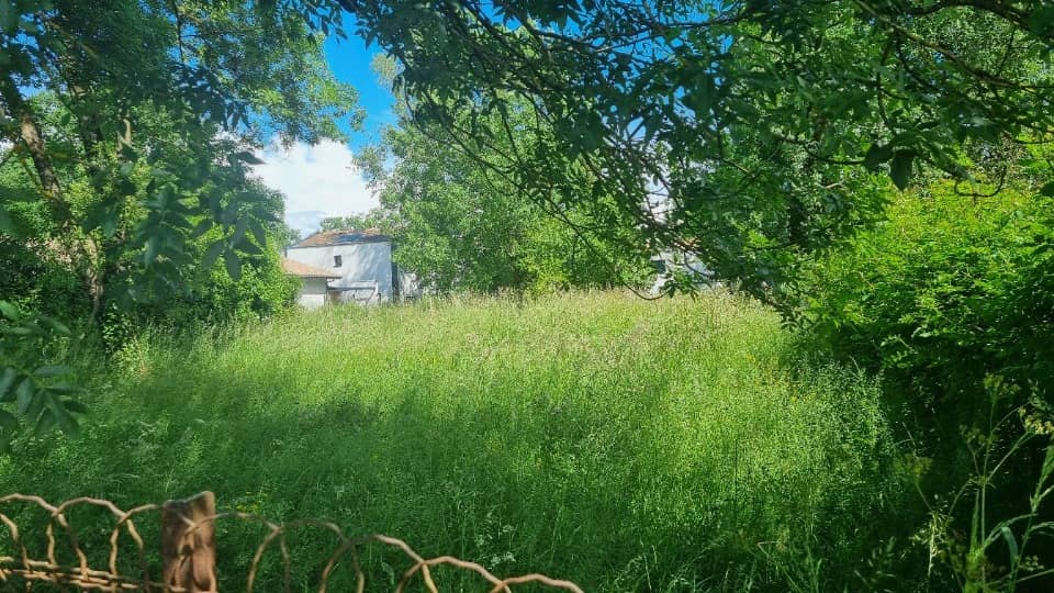 Terrain - Terrain à bâtir Saint-Médard-en-Jalles (33160) à Saint-Médard-en-Jalles, prix 235 000 €