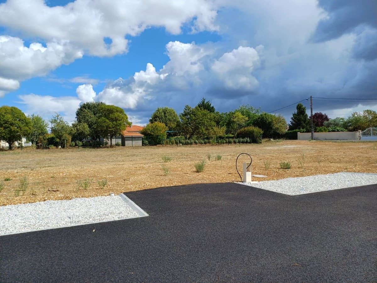 Lotissement Voeuil et giget (16) - 570m² - 47000€ (photo 5/6)