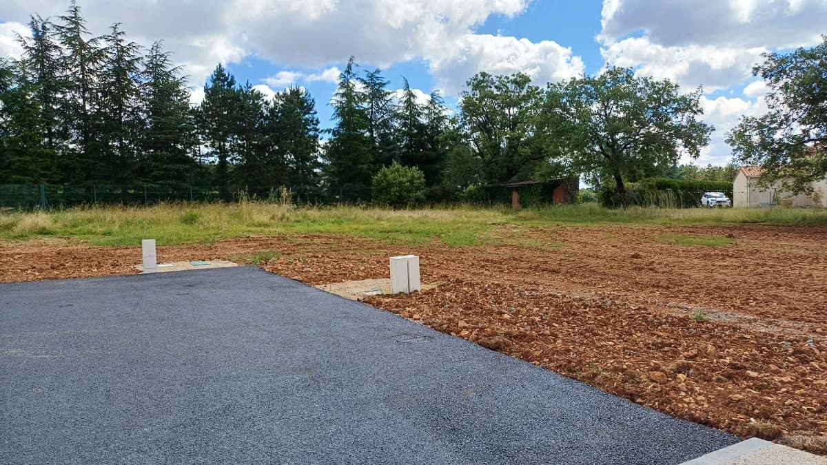 Lotissement Vouneuil sous biard (86) - 520m² - 68700€ (photo 4/6)