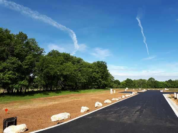 Terrain - Terrain à bâtir - Petit Giget à Voeuil et giget (16), prix 55 000 €