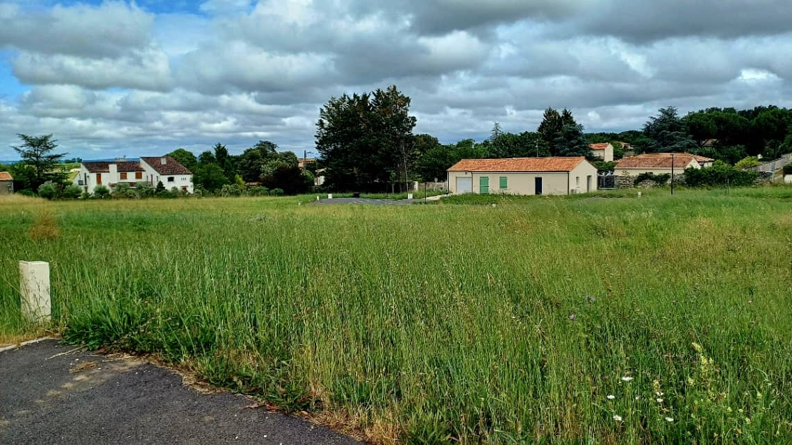 Lotissement - Les Hautes Vignes - Cognac à Cognac (16), prix 52 000 €