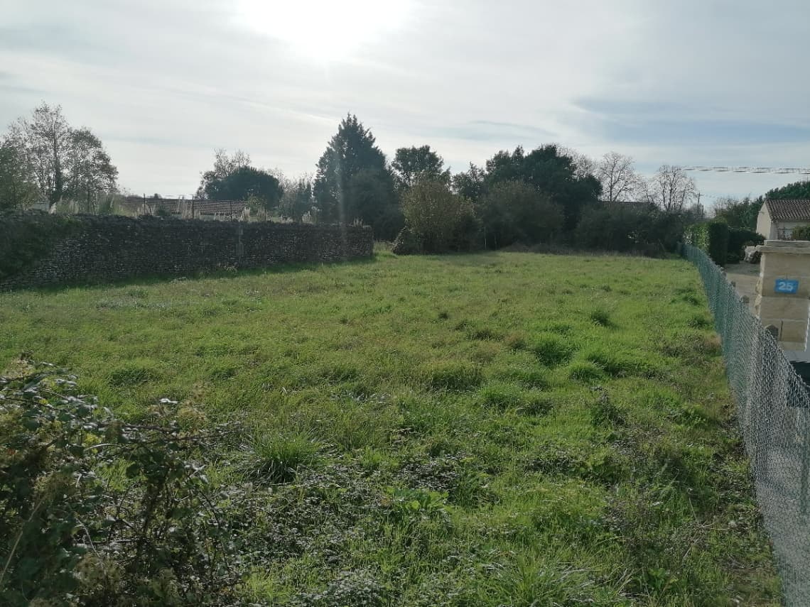 Terrain - Tonnay Charente 17430
à Tonnay charente (17), prix 72 000 €
