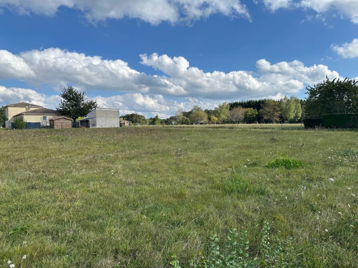 Terrain - ECURAS à Ecuras (16), prix 36 000 €