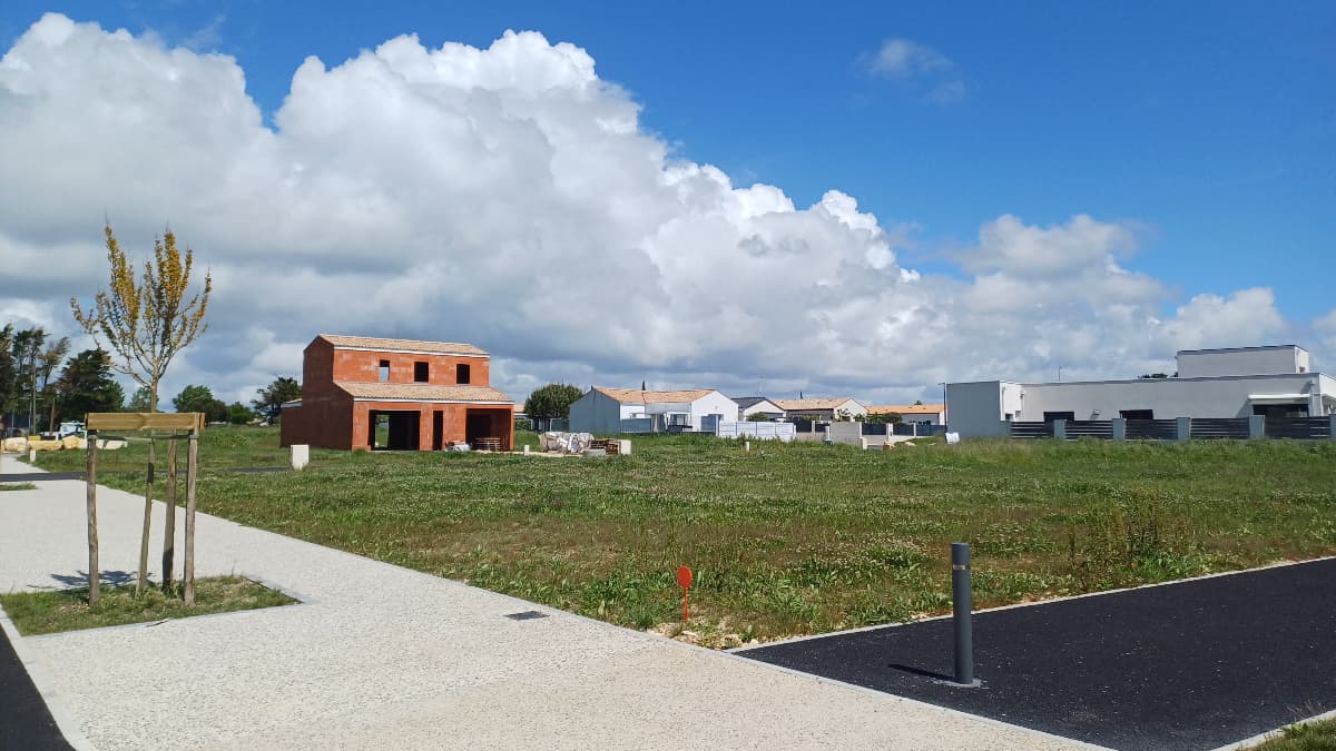 Lotissement - Terrain à bâtir - Saint Palais  à St palais sur mer (17), prix 175 000 €