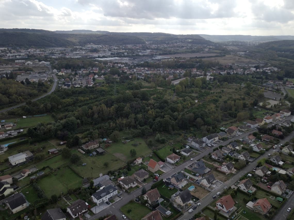 Lotissement Forbach (57) - 486m² - 38880€ (photo 1/4)