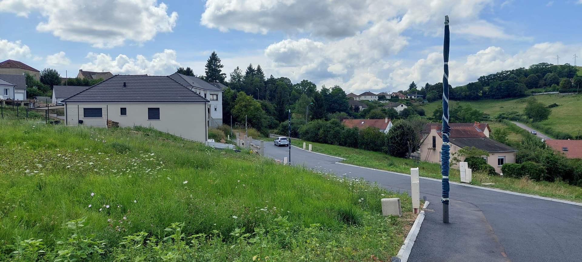 Terrain Le creusot (71) - 642m² - 32000€ (photo 4/5)