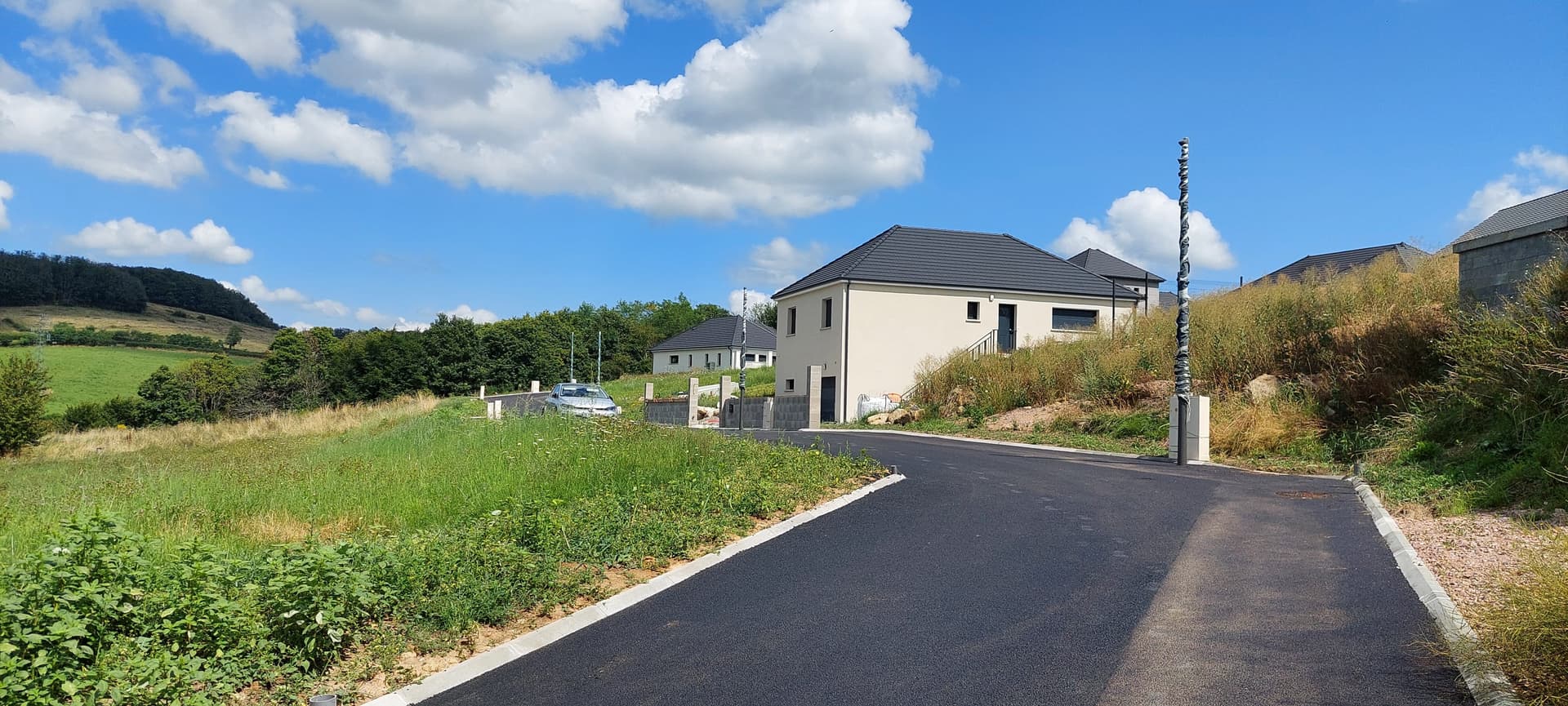 Terrain Le creusot (71) - 642m² - 32000€ (photo 1/5)