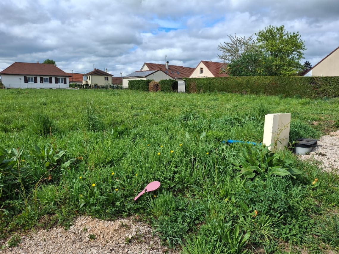 Terrain Chatenoy en bresse (71) - 1027m² - 96500€ (photo 5/5)