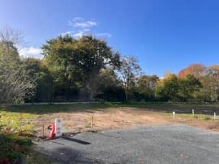 Terrain - 10 Min Dinan terrains viabilisés à Brusvily, prix 44 400 €