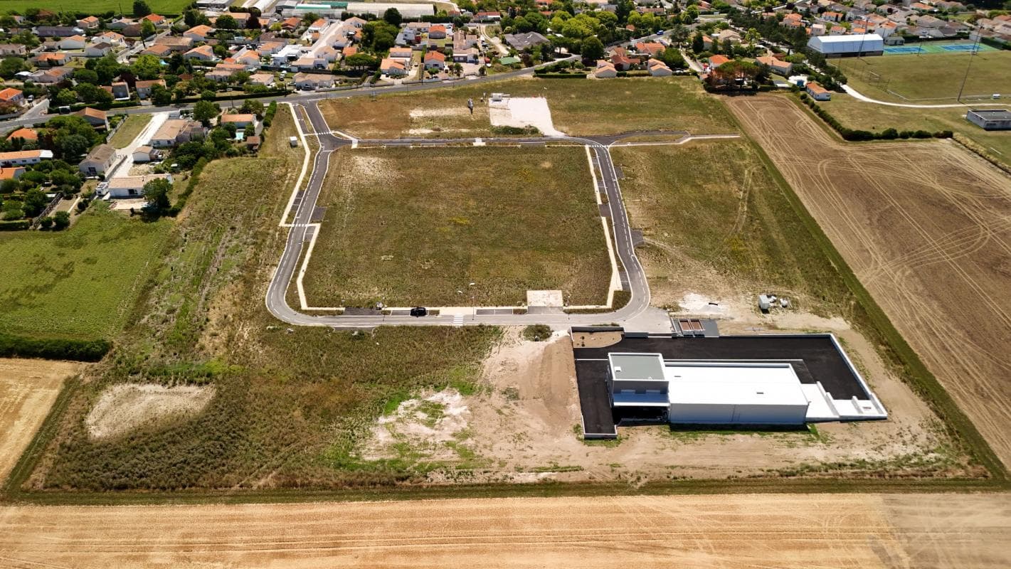 Terrain - Terrain à bâtir professionnel de 1000m² à Meschers Sur Gironde (17), prix 125 800 €