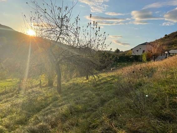 Terrain - Terrain à bâtir de 1543 m² à MARCILLAC-VALLON à Route des Prades (12), prix 55 000 €