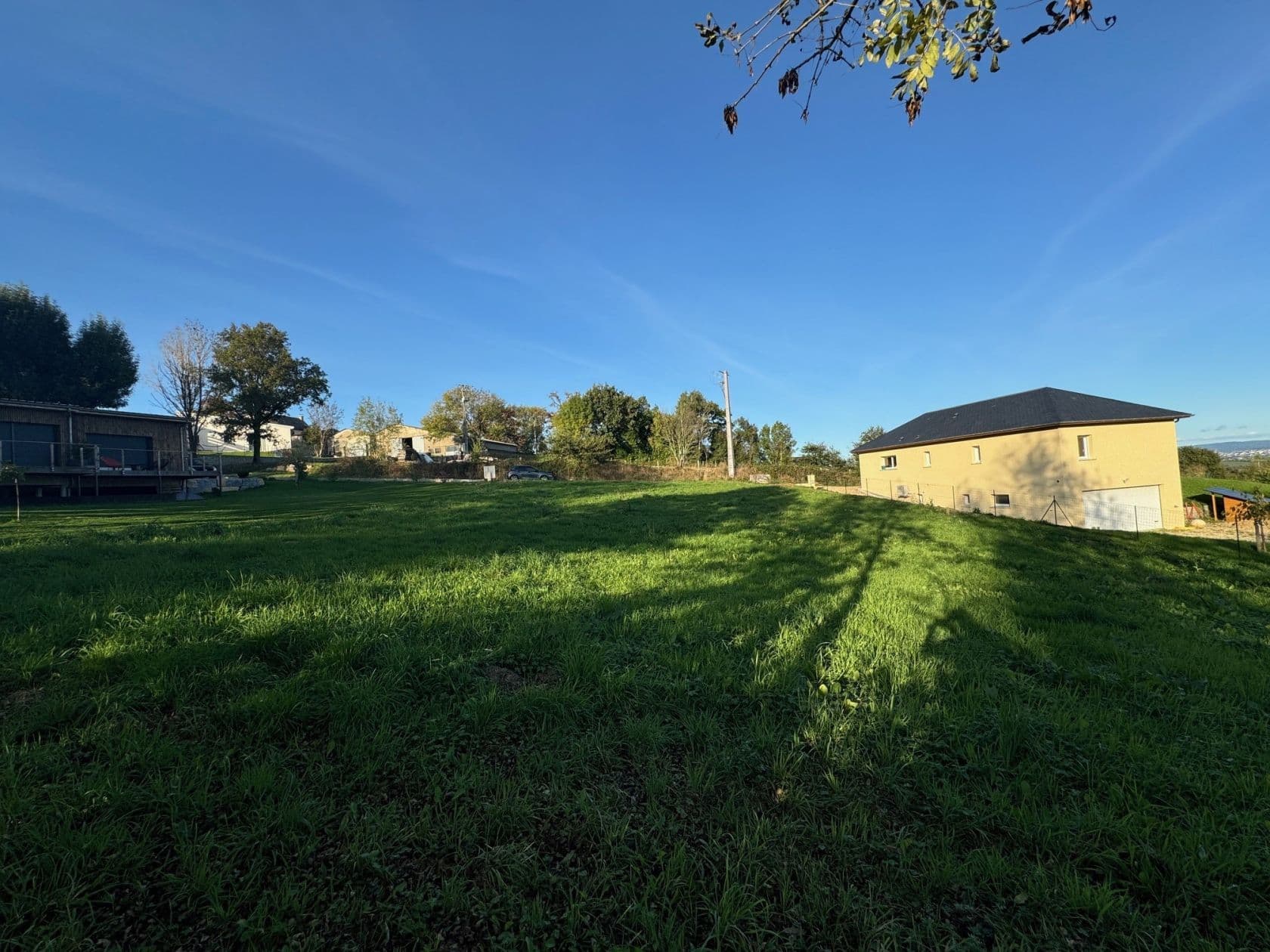 Terrain MOYRAZES (12) - 1220m² - 55900€ (photo 2/3)