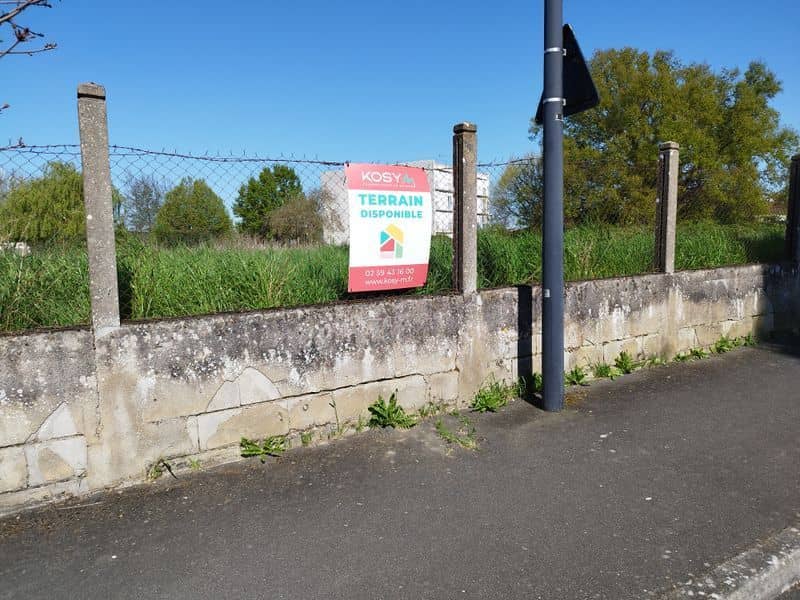Terrain - Terrain à bâtir de 515 m² à CHEMILLE (49) à RUE DES FLEURS (49), prix 80 500 €