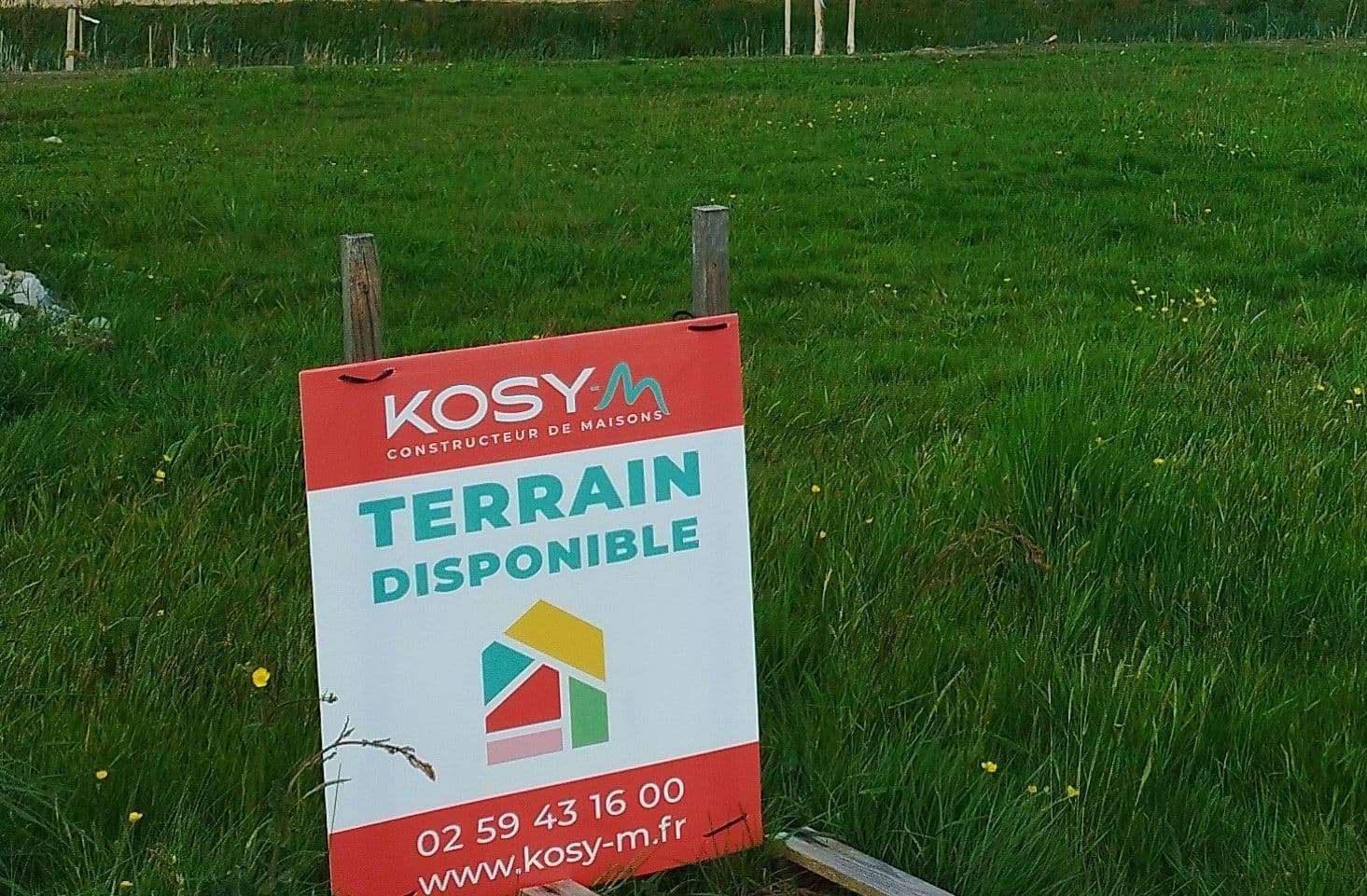 Terrain - Projet de construction d'une maison m² avec terrain à PELLOUAILLES-LES-VIGNES (49) à PELLOUAILLES-LES-VIGNES (49), prix 62 900 €
