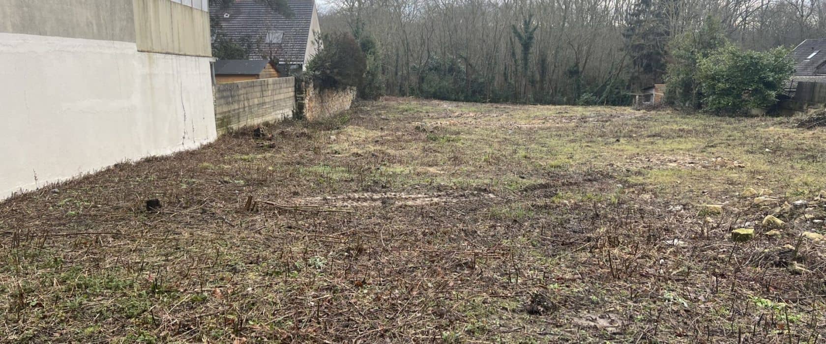 Terrain - Terrain à bâtir de 230 m² à JOUY-EN-JOSAS (78) à JOUY-EN-JOSAS (78), prix 299 000 €