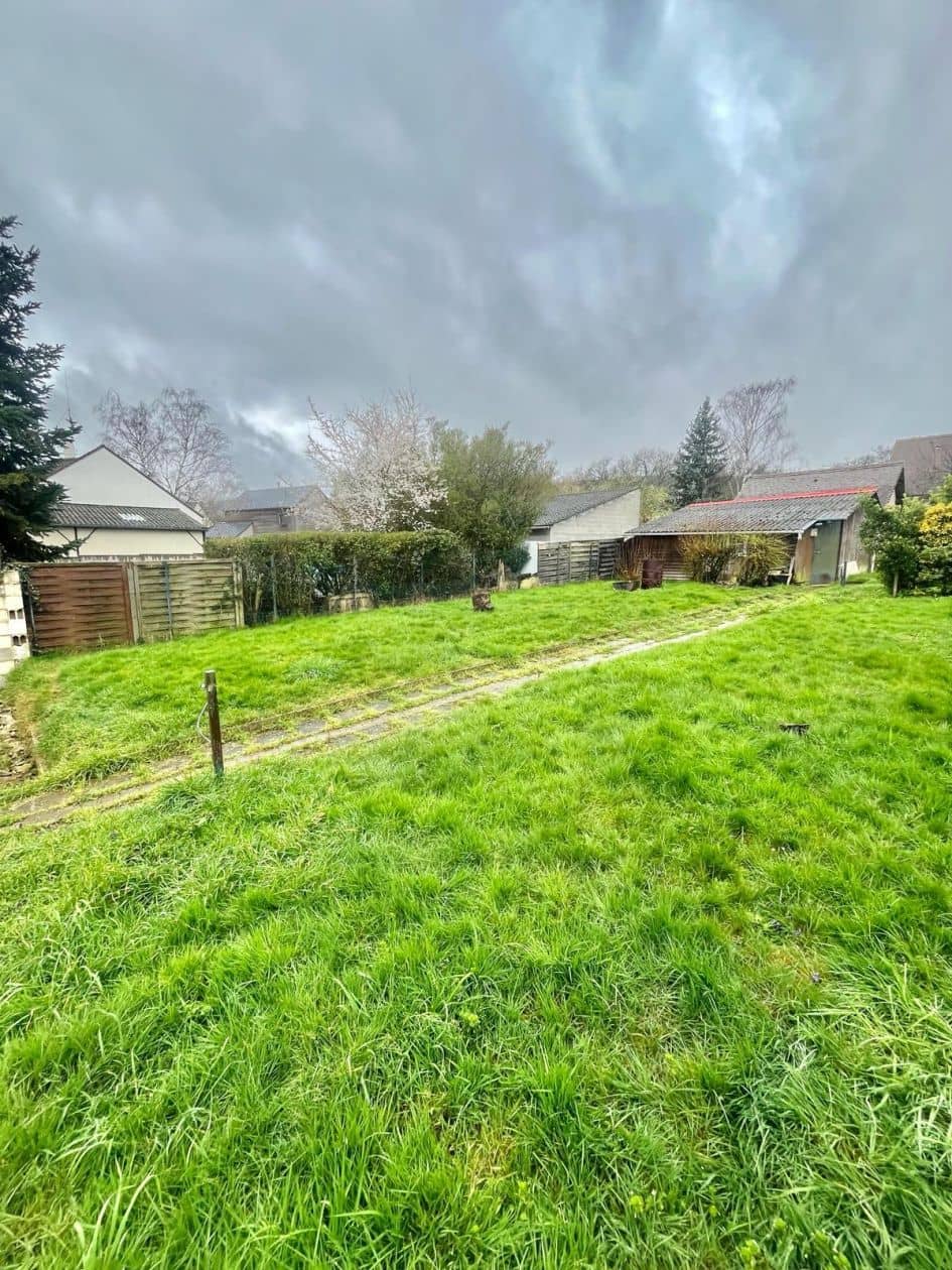 Terrain - Terrain à bâtir de 383 m² à VILLEBON-SUR-YVETTE (91) à 11 rue des haies (91), prix 179 000 €