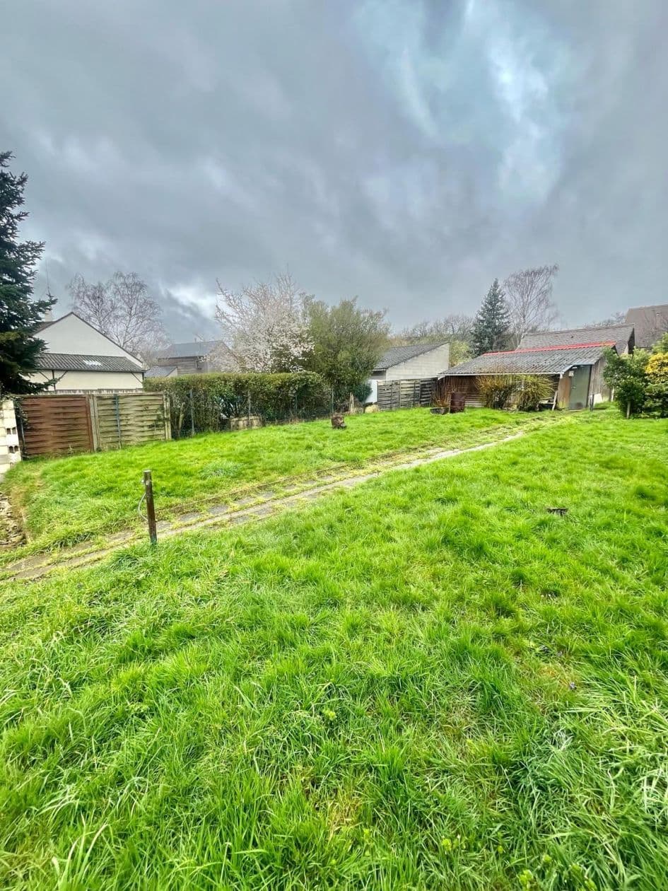 Terrain - Terrain à bâtir de 383 m² à VILLEBON-SUR-YVETTE (91) à 11 rue des haies (91), prix 179 000 €