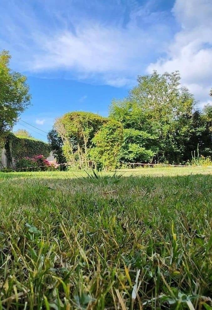 Terrain - Terrain à bâtir de 370 m² à SERRIS (77) à 2 T rue de l'église (77), prix 270 000 €