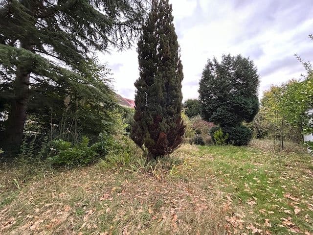 Terrain - Terrain à bâtir de 305 m² à VILLIERS-SUR-MARNE (94) à VILLIERS-SUR-MARNE (94), prix 280 000 €