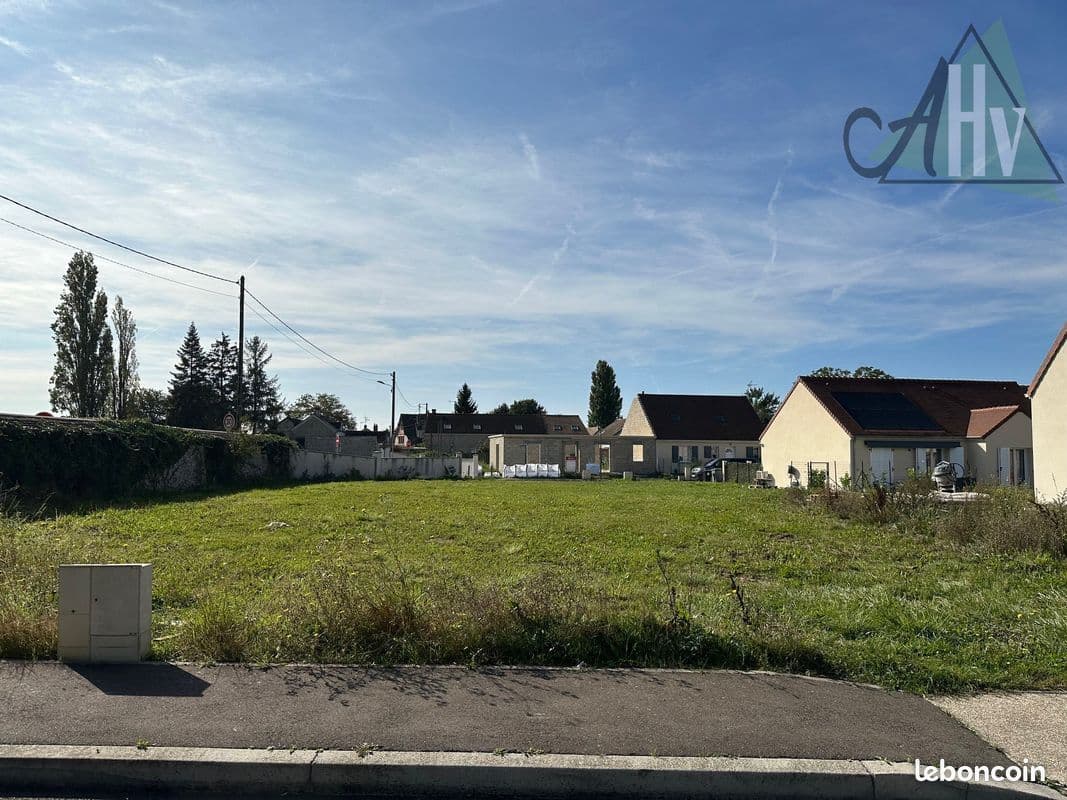 Terrain FONTAINEBLEAU (77) - 461m² - 117000€ (photo 1/6)